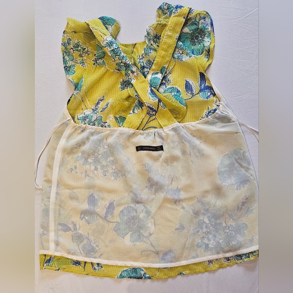 Zara Basic Top ( Size S) - image 8